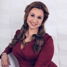 Оксана Бабажанова