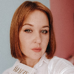 Анна Колина