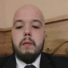 Евгений Иванов