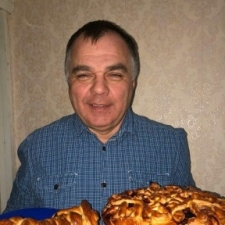 Петр Жданов