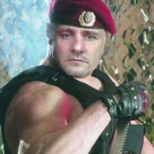 олег попов