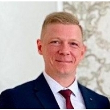 Сергей Иванов