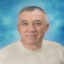 Роман Тихонов