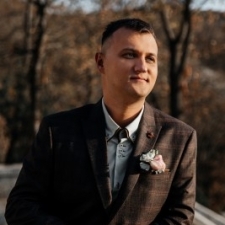 VLADIMIR KALASHNIKOV