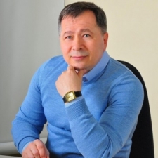 Анатолий Светлов