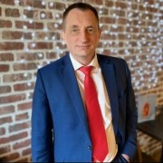 Аркадий Старков