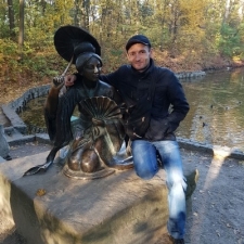 Евгений Петров