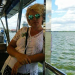 Натали Никова