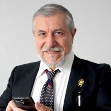 Александр Козин