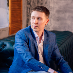 Владислав Иванов