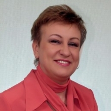 Виолета Захарова