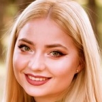 Анна Везенцева