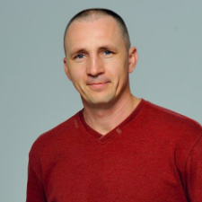 Александр Емельянов