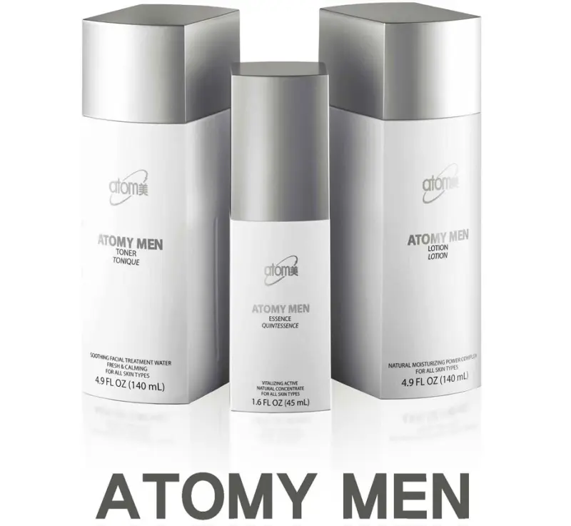 южнокорейский набор Atomy Men?.
⠀
В набор входит:
?увлажняющий тоник (140 мл),
? эссенция с осветляющим и укрепляющим эффектом (45 мл),
?увлажняющий лосьон (140 мл).
⠀
Обогащенный органическими элементами, тоник пробуждает кожу, насыщает ее и заряжает энергией⚡.
Легкая текстура не оставляет ощущения тяжести на лице❗
⠀
Эссенция делает цвет кожи более ярким и здоровым, устраняет сухость, сужает поры, борется с жирностью кожи и сокращает мелкие морщинки?. Шелковое масло и освежающая водная текстура средства дарят коже комфорт. Никотинамид и аденозин укрепляют и осветляют кожу, делая её тон гладким и здоровым. Эластомер регулирует уровень жирности кожи, ухаживая за порами, а нано частицы образуют на коже защитный барьер. Использовать эссенцию следует после тоника, нанося на кожу и распределяя легкими похлопывающими движениями?.
⠀
Органический лосьон увлажняет кожу, восстанавливает ее водный баланс, успокаивает раздражения. После применения кожа выглядит отдохнувшей и гладкой, а цвет лица приобретает здоровый вид